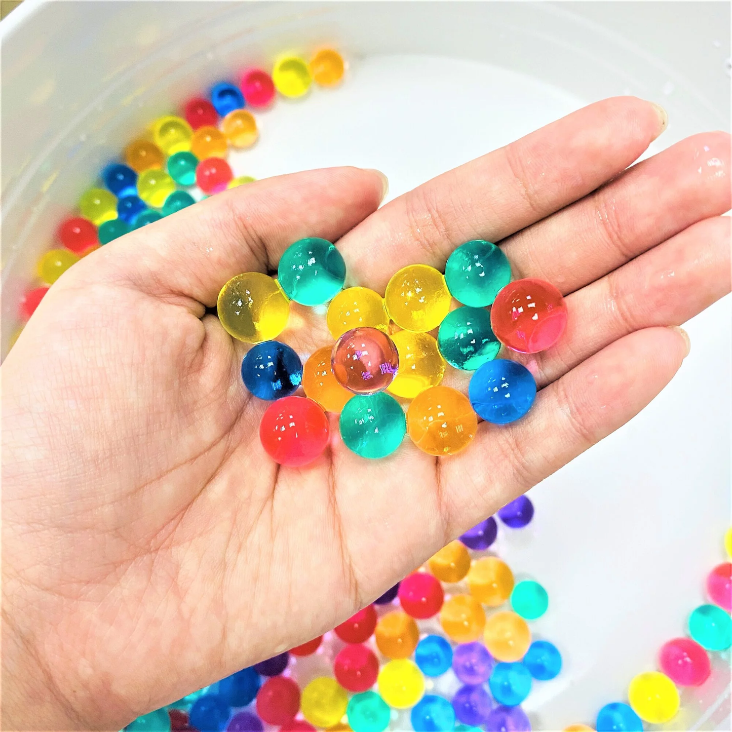 Curios - Rainbow Waterbeads